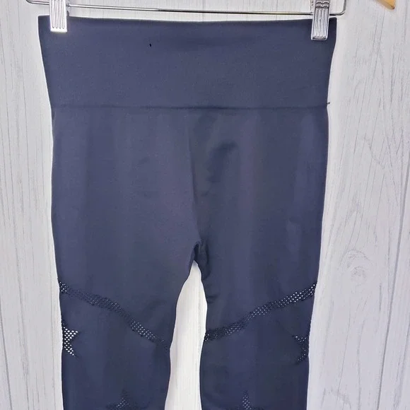 Spiritual Gangster M/L Star Mesh Leggings Full Length Workout Black SU83677021 - Picture 7 of 8